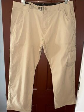 Prana Men's Cargo Pants in Khaki Tan